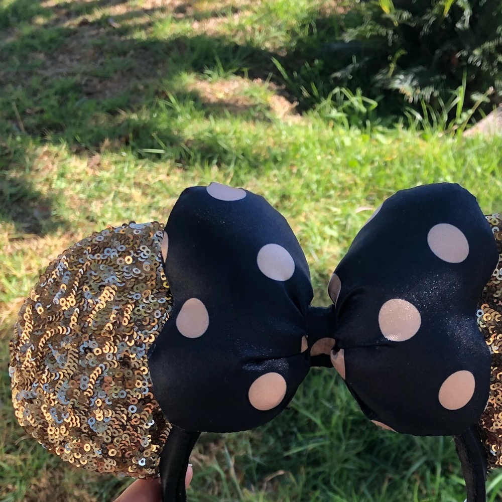 Minnie ears gold and black